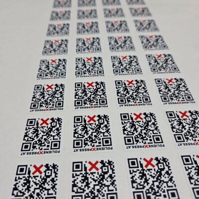 QR-Code Aufkleber 25-80mm quadratisch - abgerundete Ecken